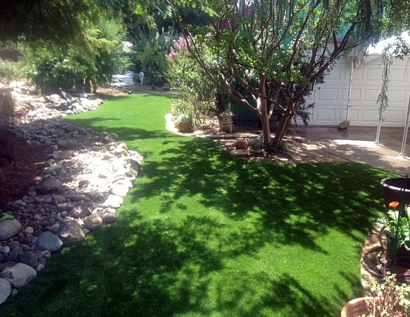 Fake Grass Leawood, Kansas Backyard Deck Ideas, Beautiful Backyards